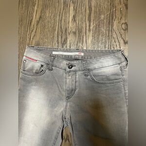 it! Jeans. Good used condition. No imperfections.